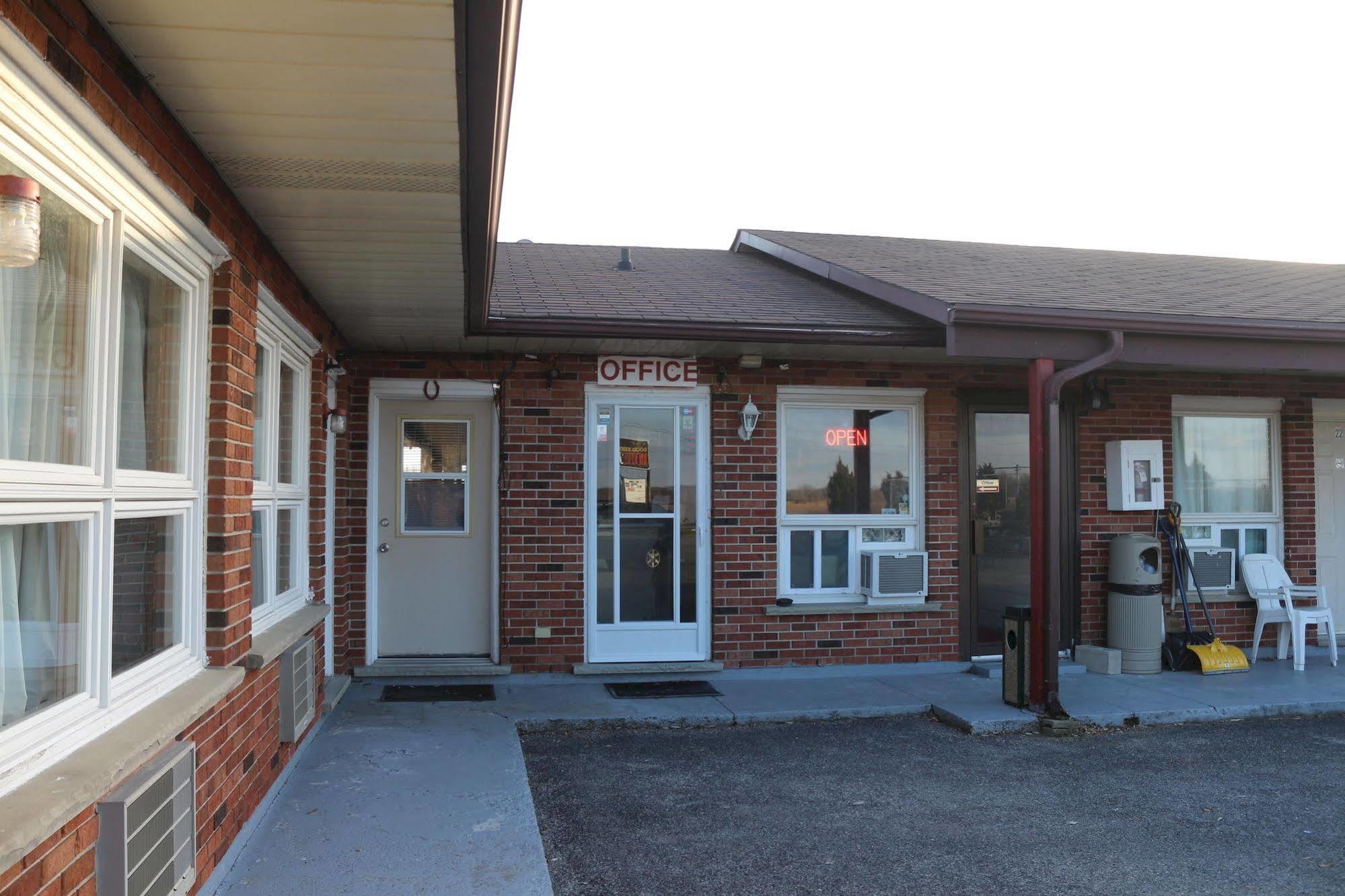 Good Night Inn Port Colborne Buitenkant foto