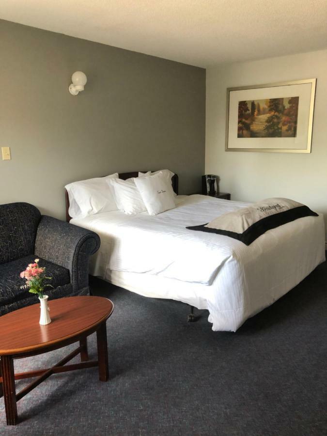 Good Night Inn Port Colborne Buitenkant foto